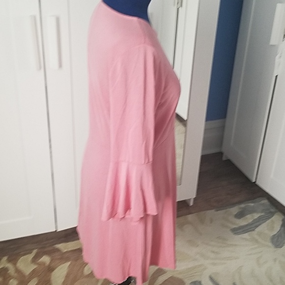 Dress - Picture 3 of 6